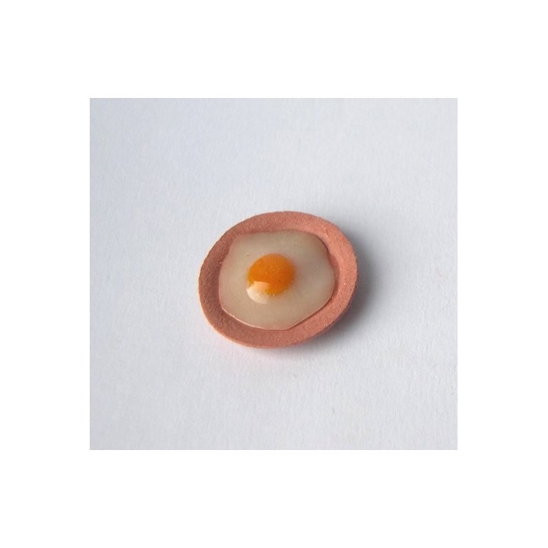 Piatto uovo fritto 09