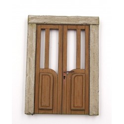 Finestra a balcone con cornice 069