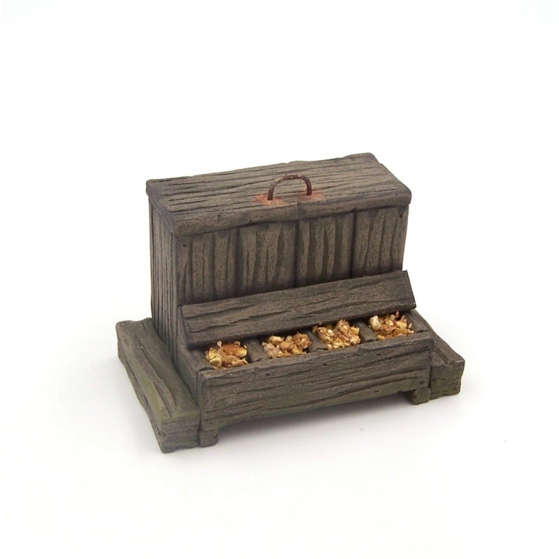 Mangiatoia per gallinacei 081