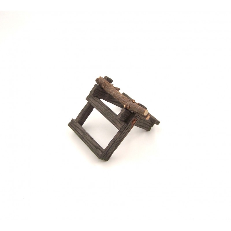 Attrezzo taglia legna 072