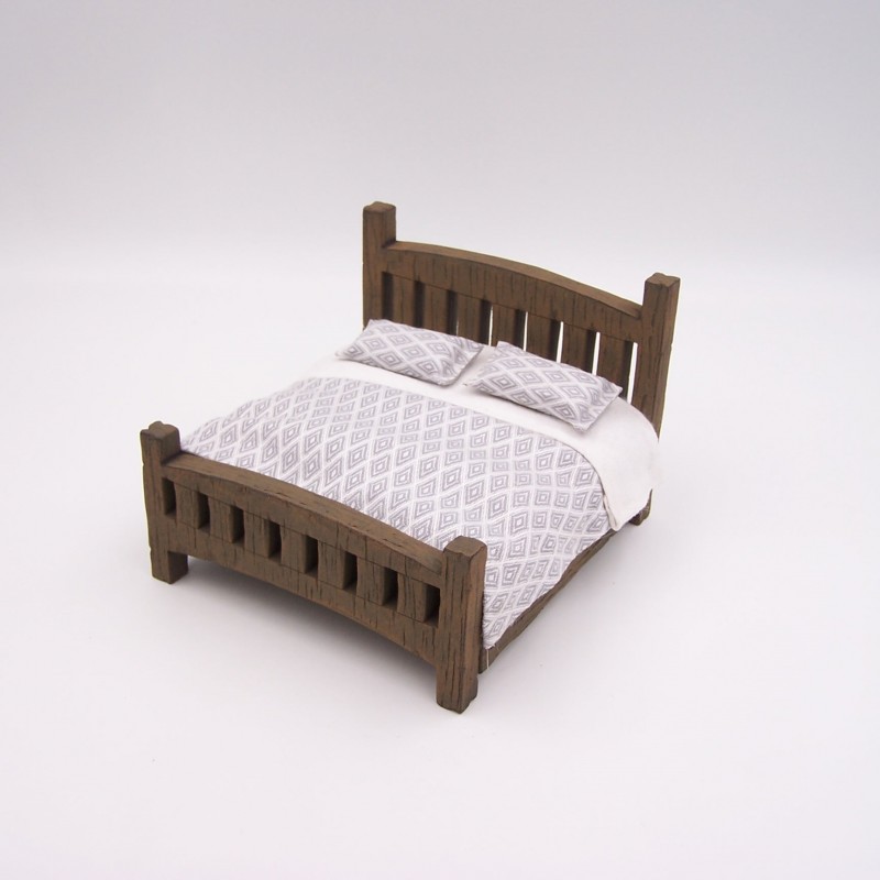 Letto matrimoniale 098