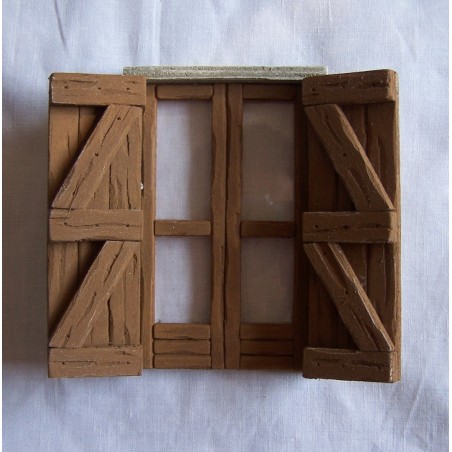 Finestra a balcone con sportelli 040