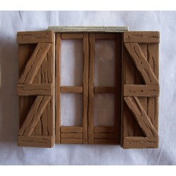 Finestra a balcone con sportelli 041