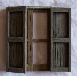 Finestra a balcone con sportelli 047