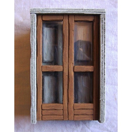 Finestra a balcone con sportelli interni 049