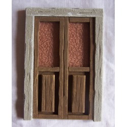 Finestra a balcone con vetro soffuso e cornice 063